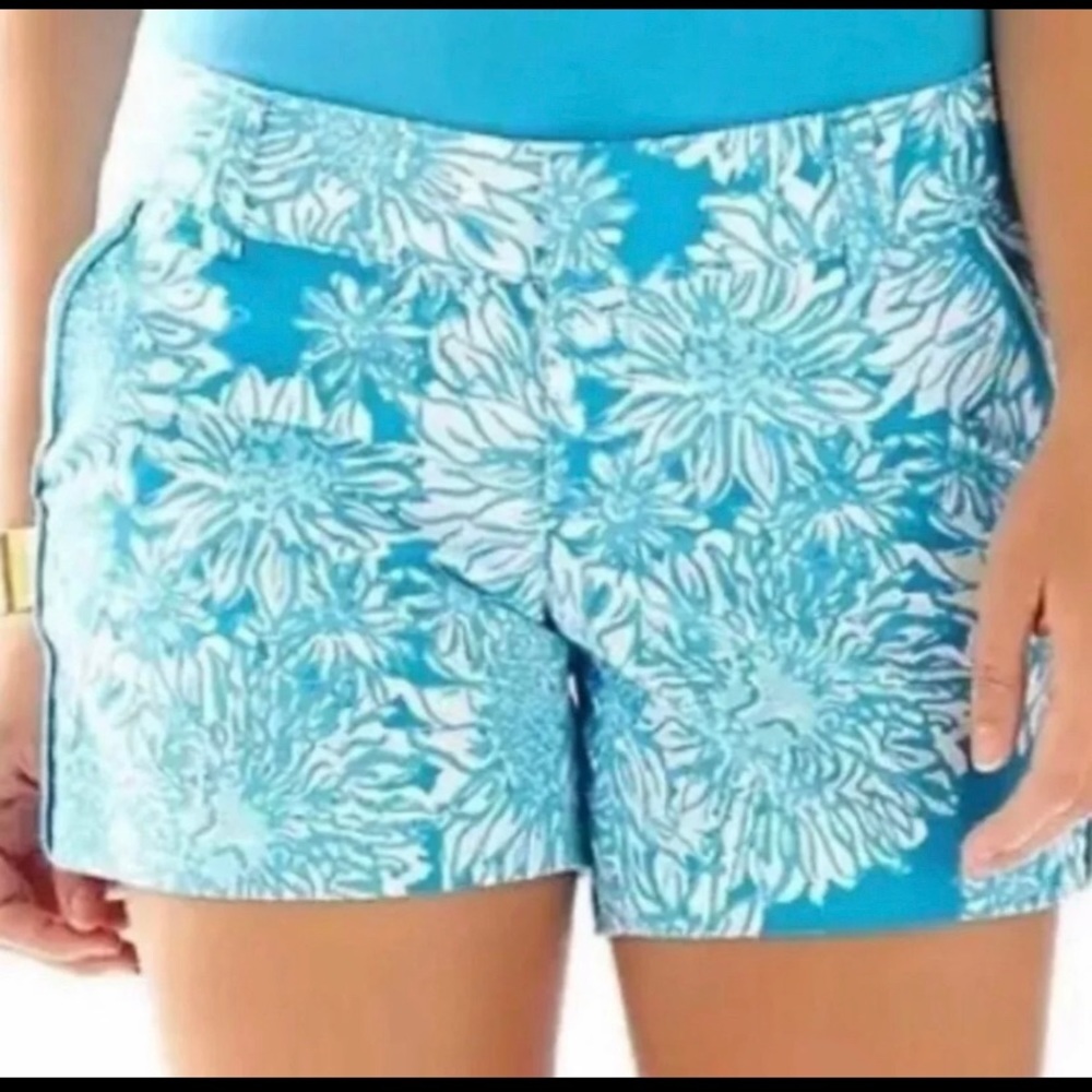 Lilly Pulitzer short